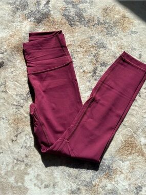 lululemon athletica Women's Burgundy Wunder Under High-Rise Leggings